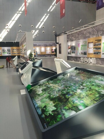 宿遷市建市20周年展覽館信息發(fā)布、觸摸設(shè)備均由米可提供